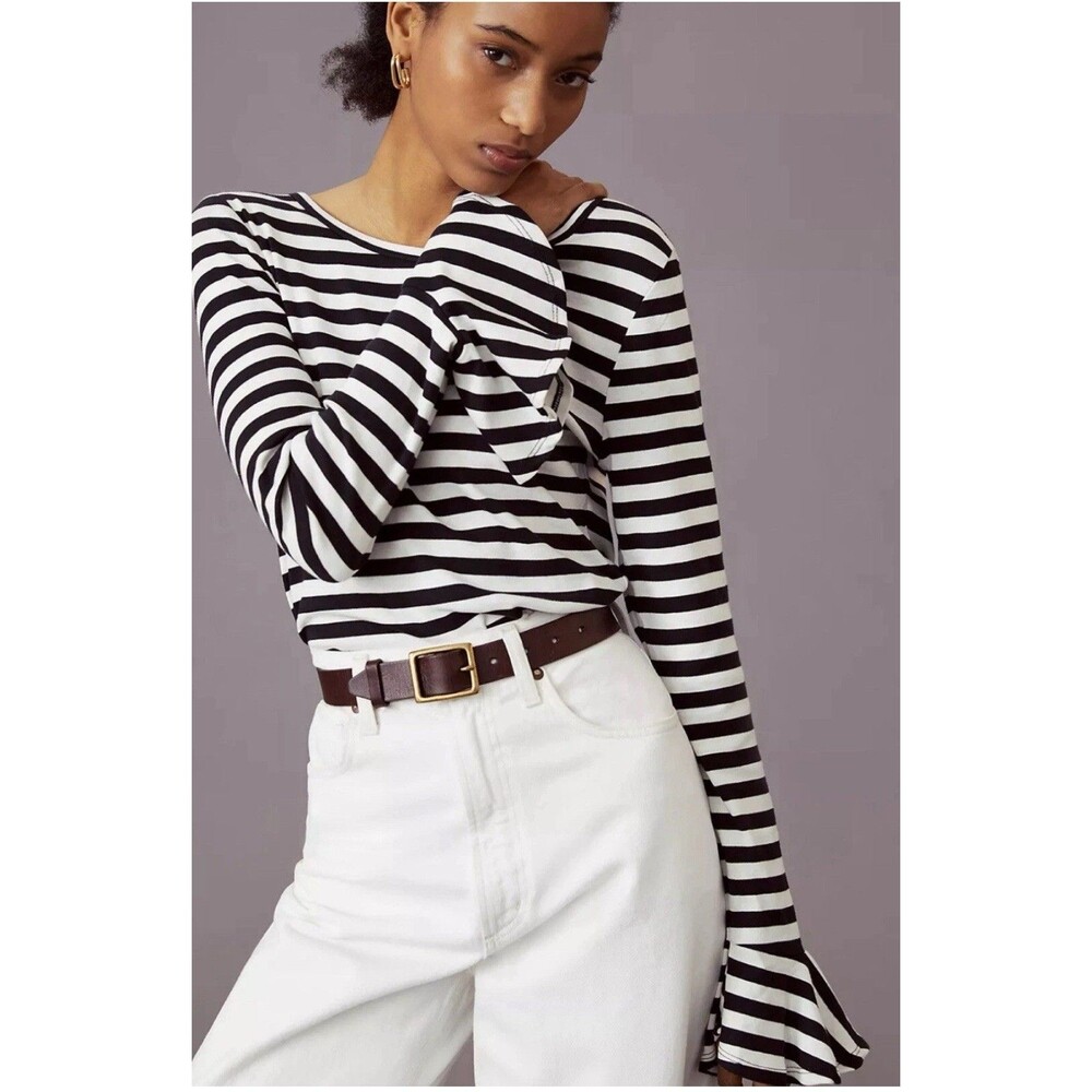 Black & White Striped Long-Sleeve Ruffle Cuff Top